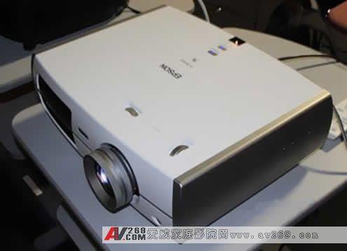 ����������ͶӰ�CTW3300�������Ї������N��