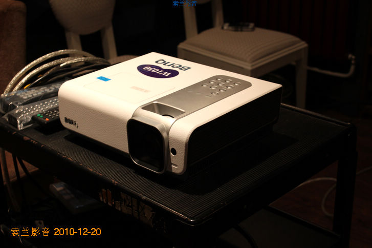 ȫ����������W1050����ͶӰ�C���Ķ��D