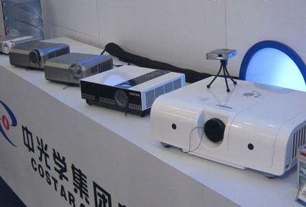 2010��ͶӰ�C(j��)�Ј�(ch��ng)ʮ����T���¼�