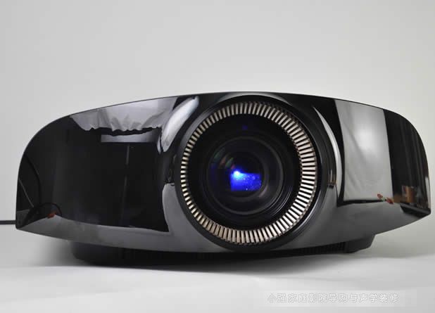 4K�Ӱ��f���ȶ� ���ᳬ����4KͶӰ�C(j��)VW1000ES���ȿ�
