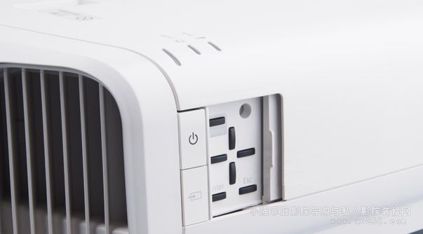 3DͶӰ�CTW7200