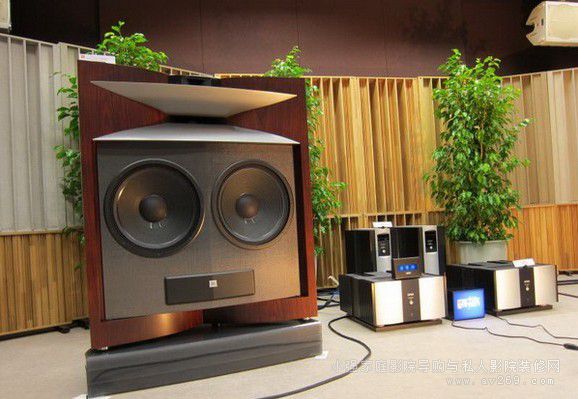 JBL�l������