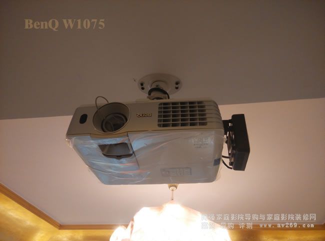 ȫ���׼�����W1075�o��ͶӰ�C(j��)�Ñ��挍(sh��)����
