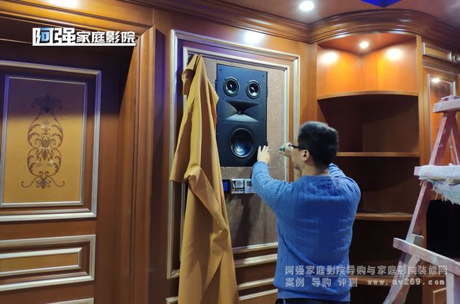 JBL SCL5C���b�F��