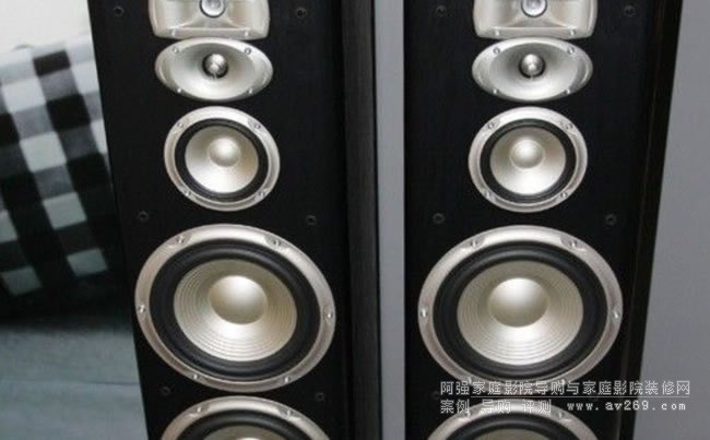 ���Џ�(qi��ng)�ń����𺳟o�� JBL�fԪ���e���