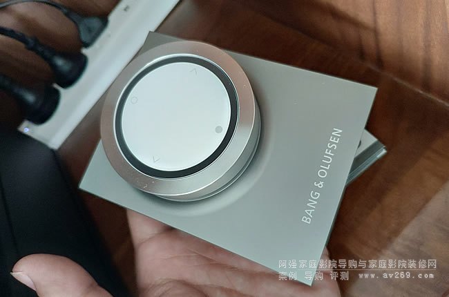 BeoSound Essence Remote�b���������O(sh��)��